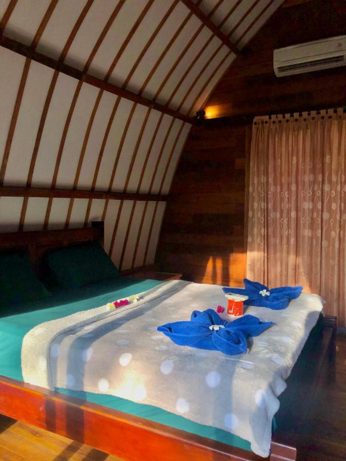 Hotel Blue Moon Meno à Gili Meno Extérieur photo